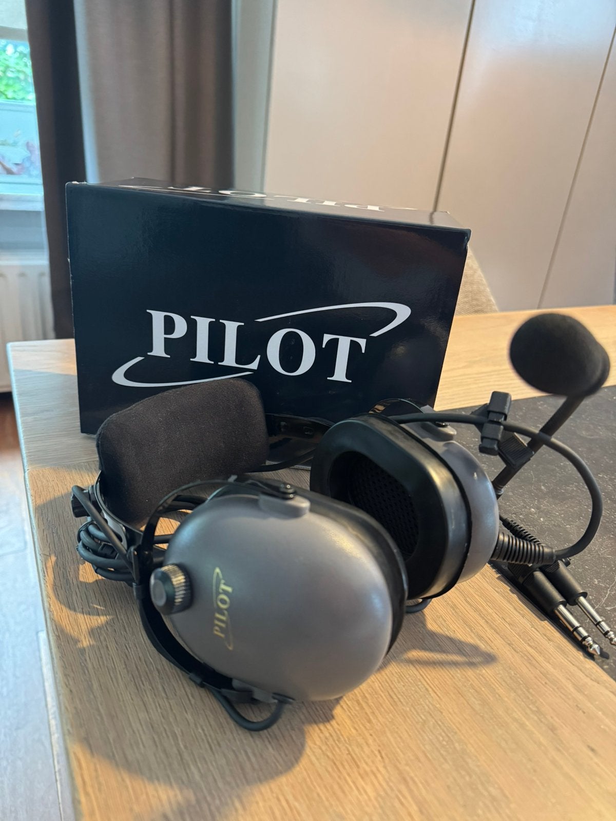 Pilot headset, Ophalen of Verzenden, Zo goed als nieuw, Bedraad, Over-ear