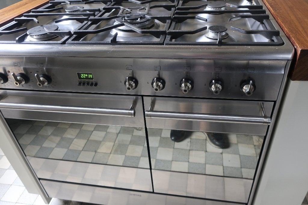 Zeer grote gasfornuis van Smeg, Ophalen, Gebruikt, 60 cm of meer, Gas