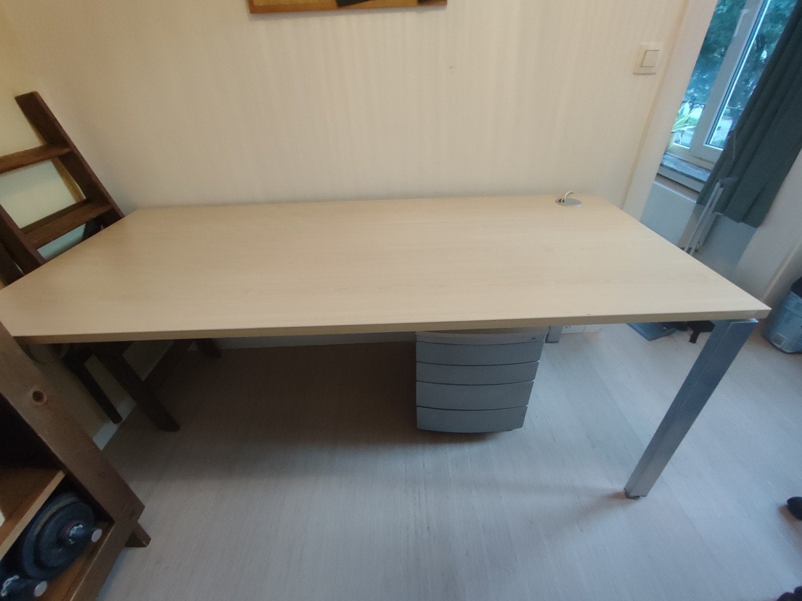 Grote bureautafel met rolblok, Huis en Inrichting, Ophalen