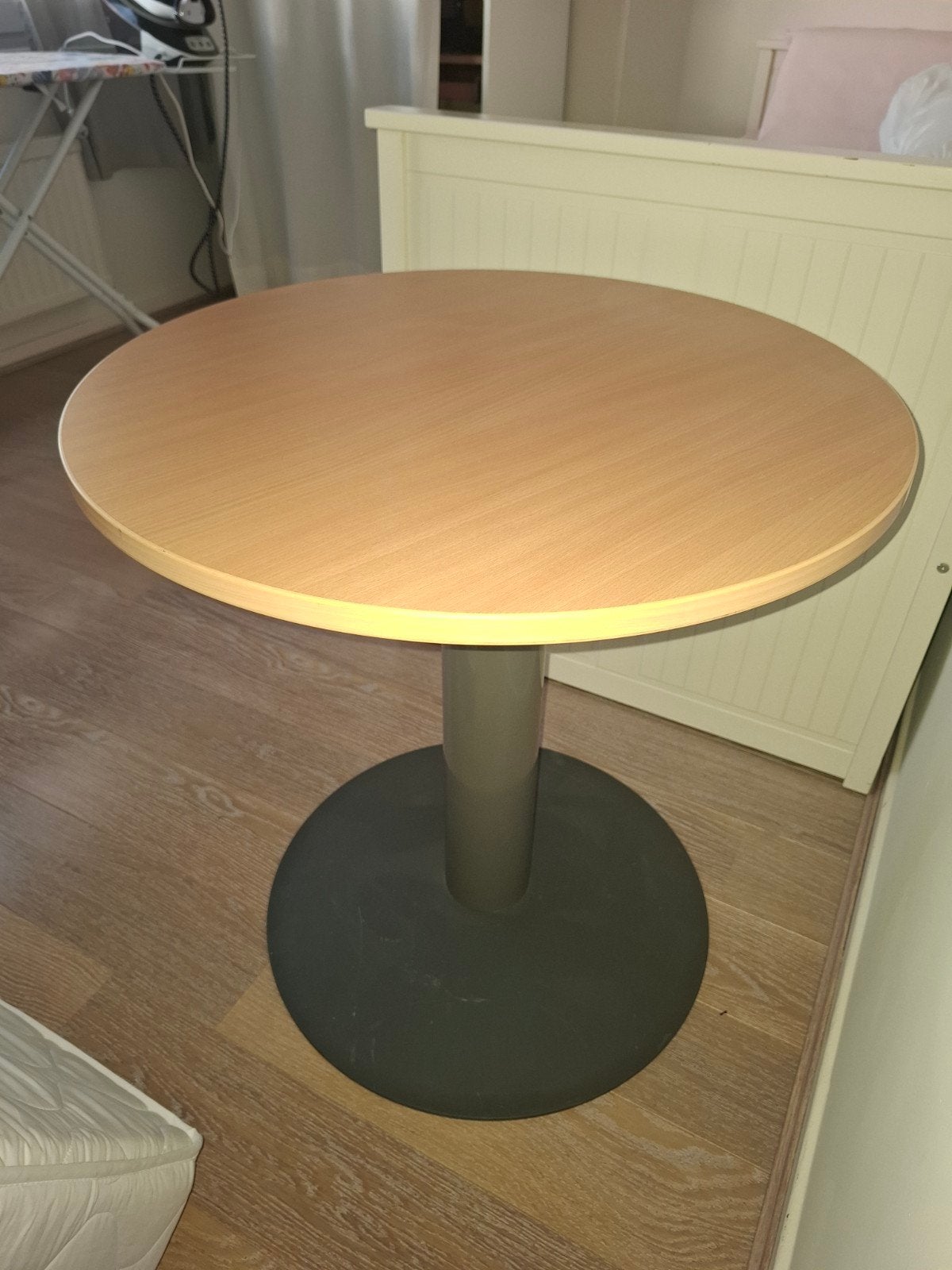 Table ronde, Enlèvement