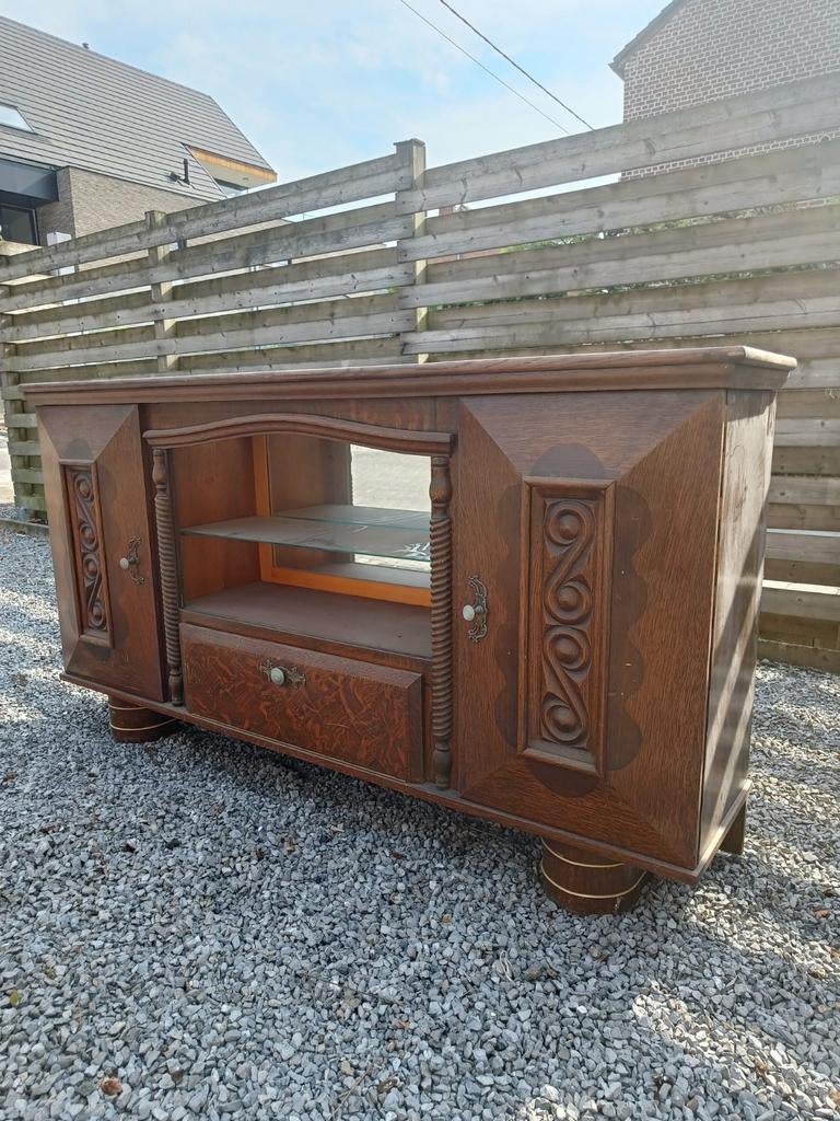 Dressoir kast, Enlèvement