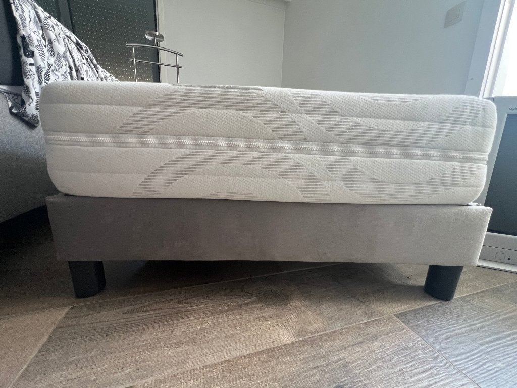 Gratis: bed 90x210 (lattenbodem) + pocketveren matras, Ophalen, 90 cm, Eenpersoons, 210 cm