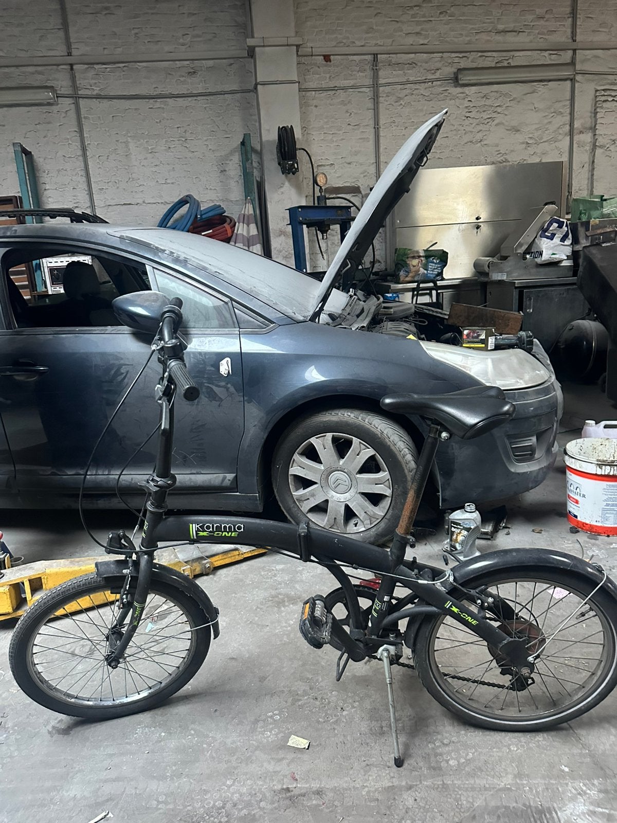 Plooifiets 100€, Fietsen en Brommers, Ophalen, Zo goed als nieuw