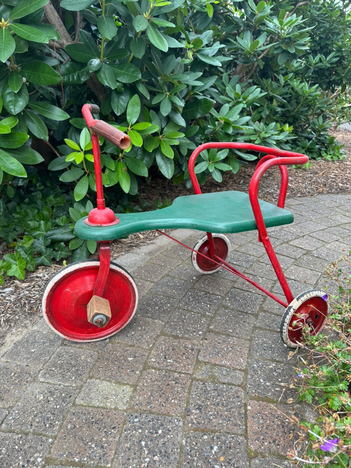 Vintage kinderfietsje - industriële decoratie, Enlèvement, Comme neuf