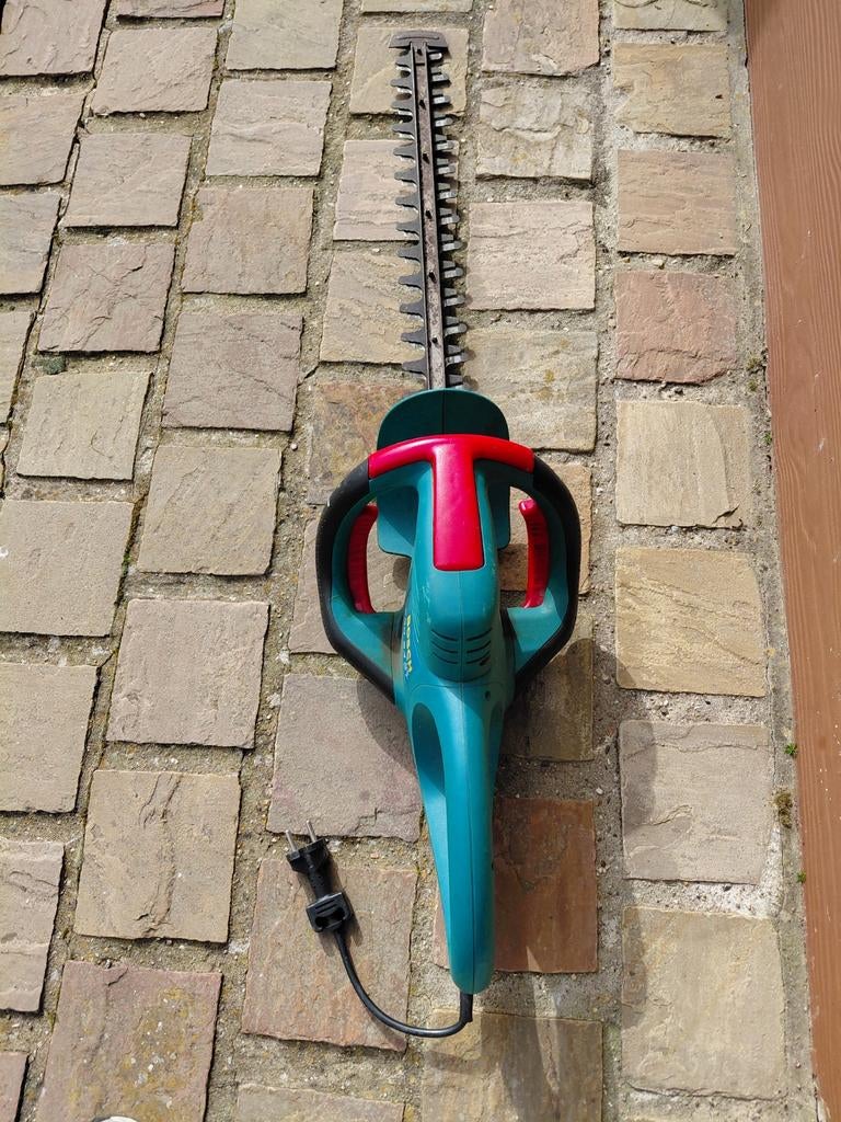 Bosch snoeischaar of heggenschaar, Ophalen