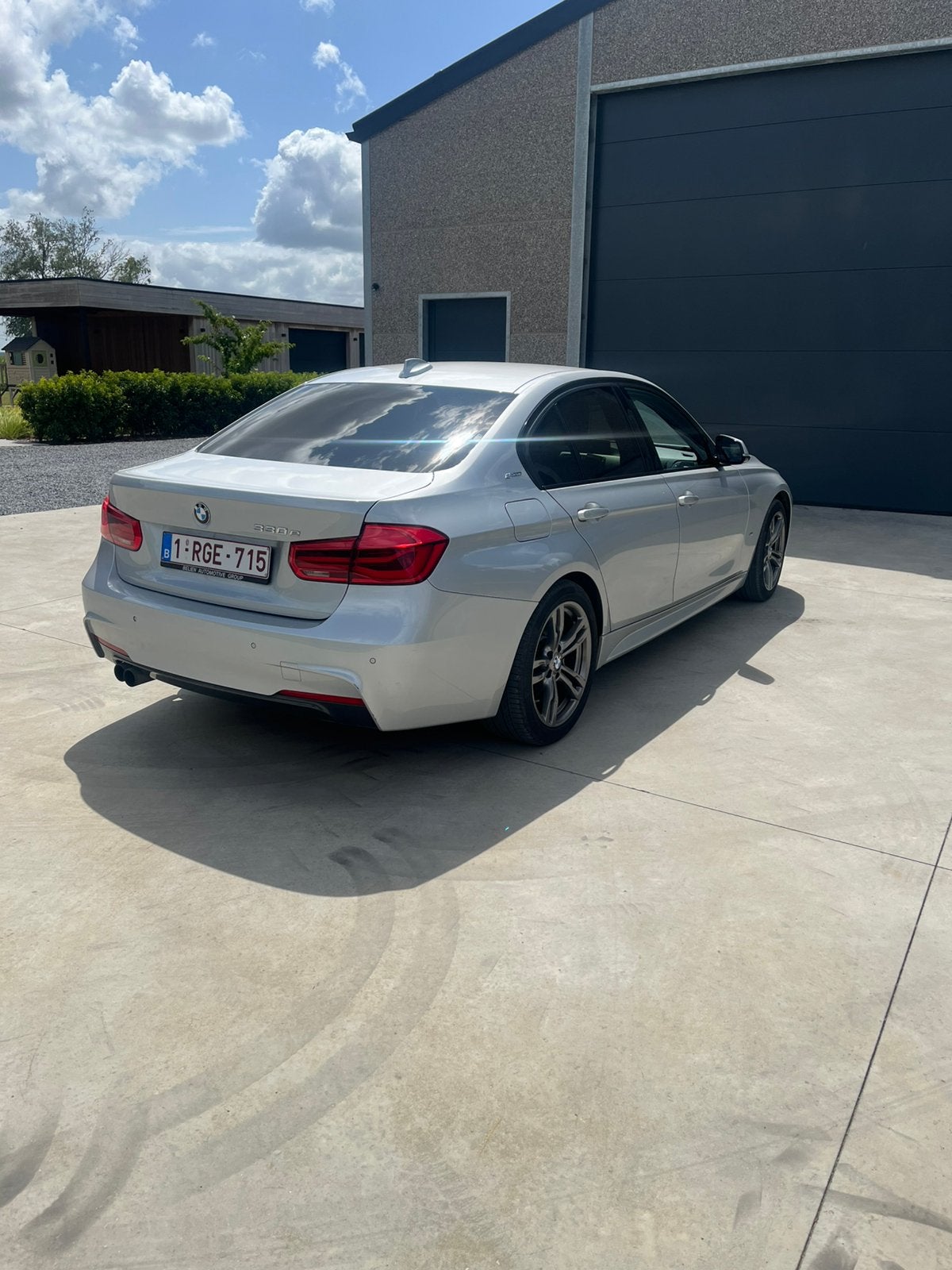 Bmw 330e m pakket full option + set winterwielen, Autos, Cuir, Argent ou Gris, Achat, Euro 6