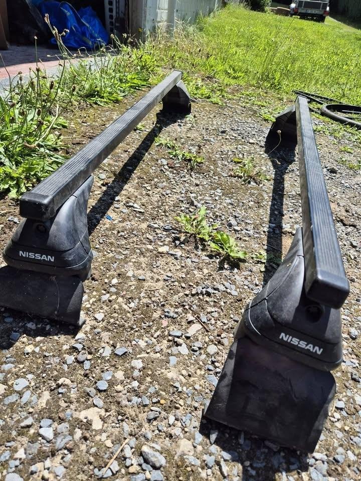 Paire de barres de toit Nissan d’origine – 40 kg, Autos : Divers, Porte-bagages, Enlèvement, Utilisé