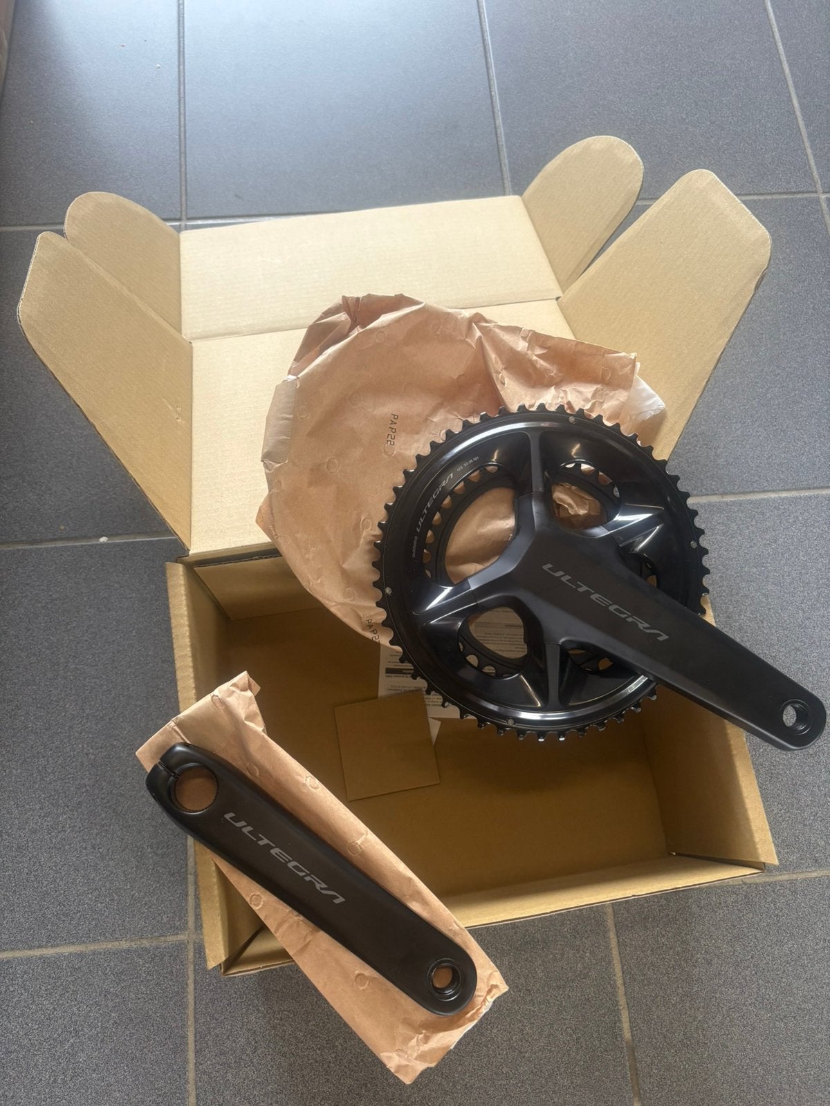 Nieuw Shimano Ultegra R8100 170mm Crankstel 52/36, Ophalen, Nieuw, Racefiets, Crankstel of Pedalen