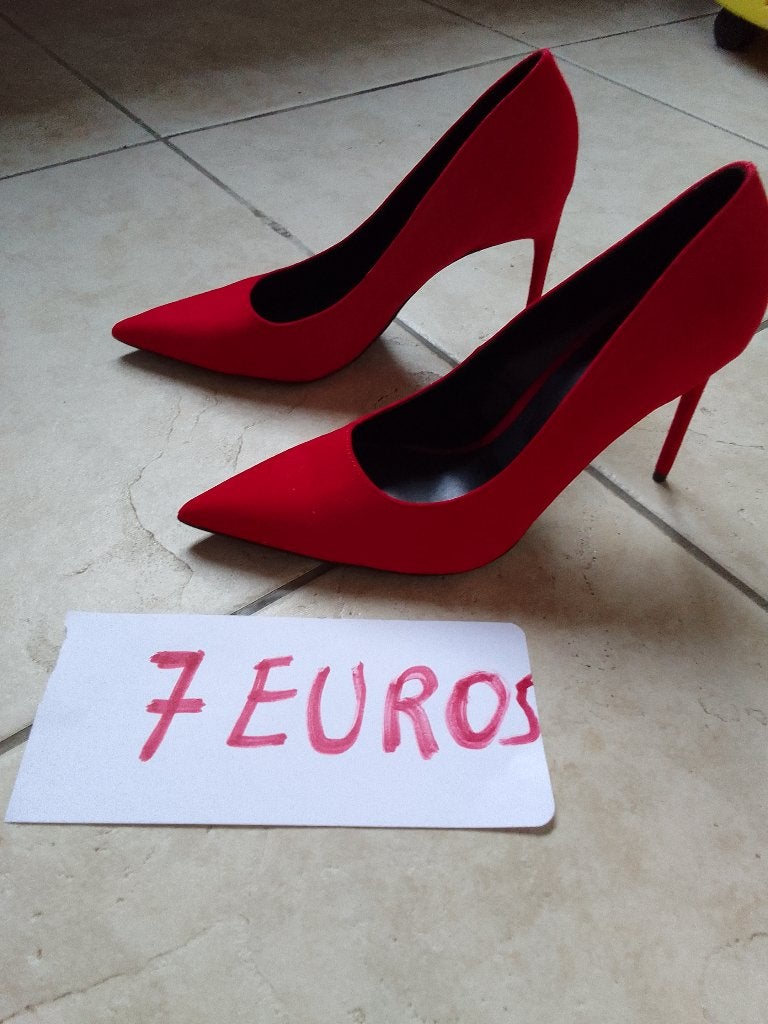chaussure a vendre, Vêtements | Femmes, Autre, Chaussures à haut talons, Comme neuf, Enlèvement