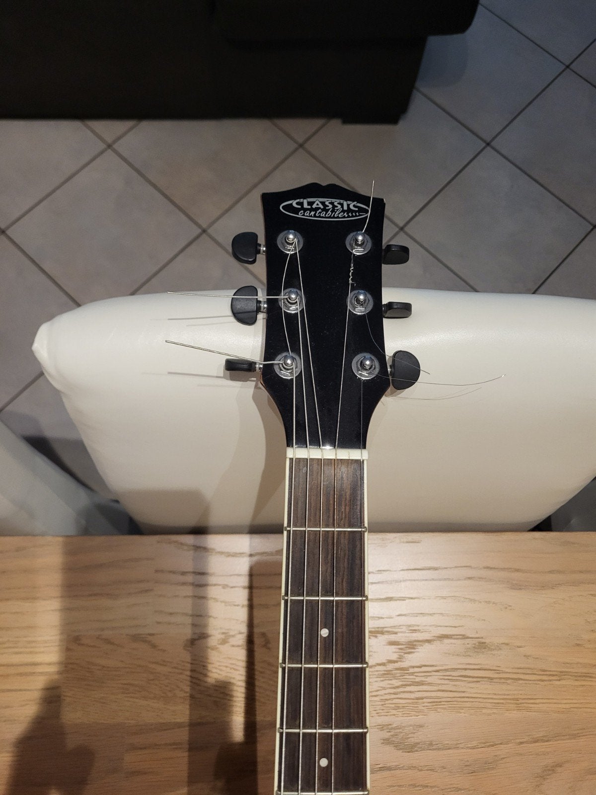 guitare folk, Enlèvement