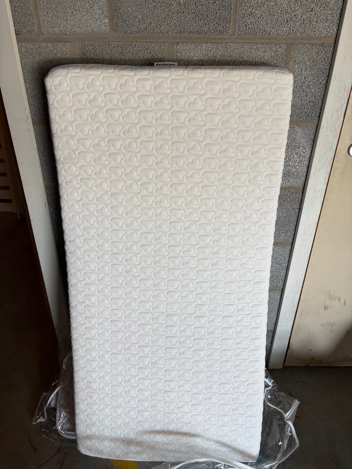 Aerosleep Evolution matras 120x60 met beschermer, Ophalen, Zo goed als nieuw, Aerosleep