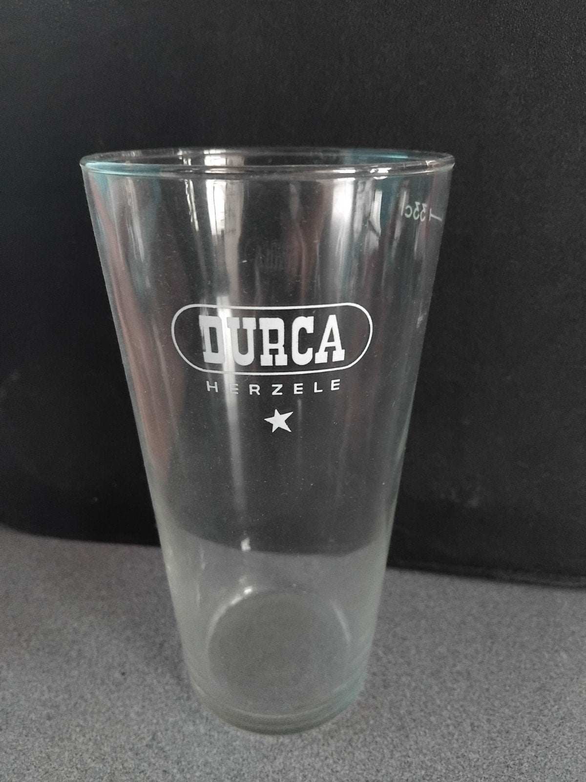 glas durca herzele, Ophalen of Verzenden