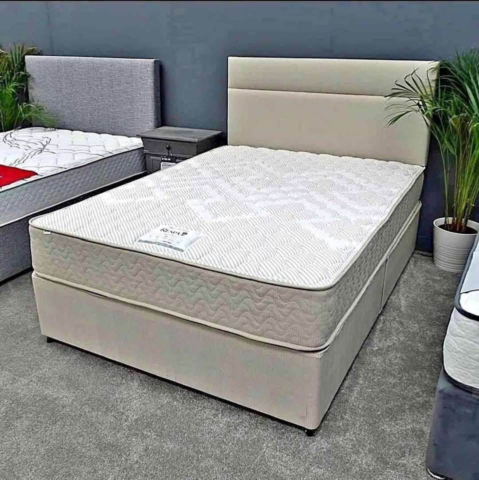 Nouveau lit + matelas — Toutes les tailles, Enlèvement ou Envoi, Neuf, Crème