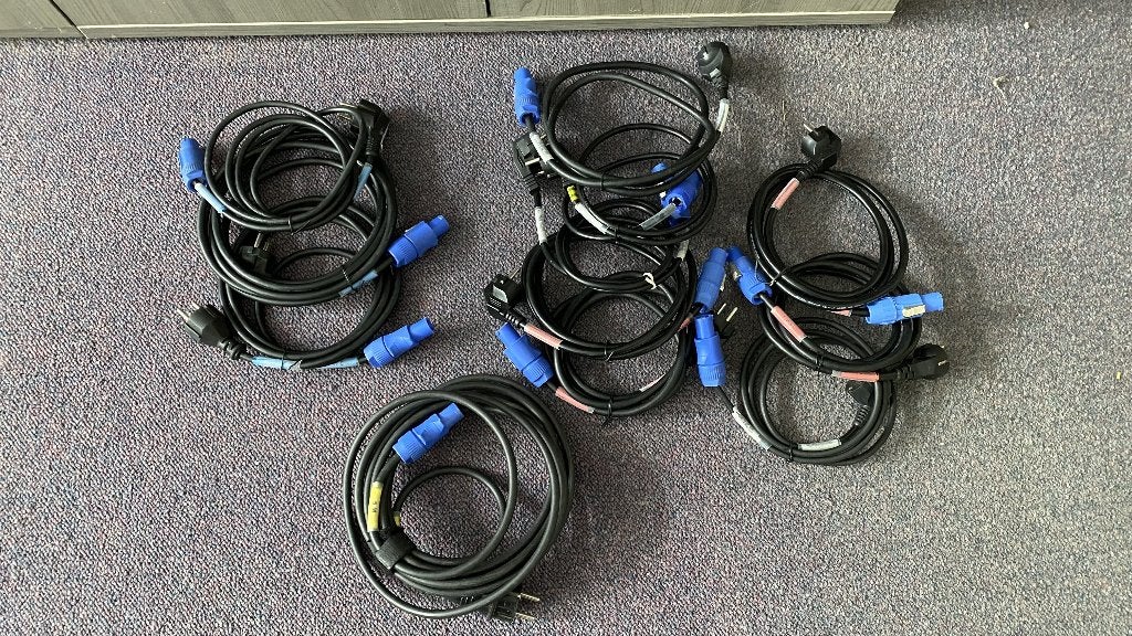 Schuko > Powercon kabel, Muziek en Instrumenten, Ophalen, Gebruikt, Apparatuur