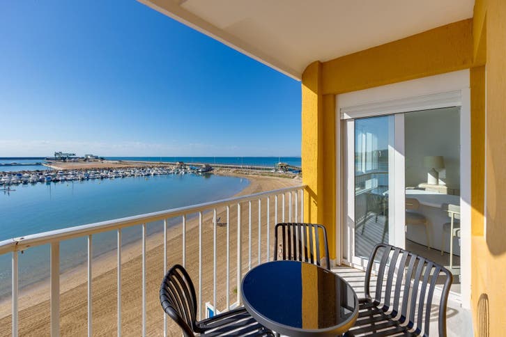 Eerstelijns gerenoveerd appartement - Torrevieja