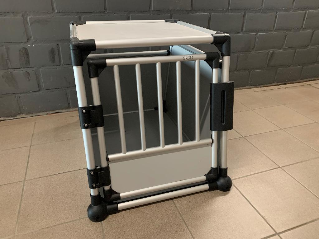 bench voor hond, Dieren en Toebehoren, Hondenbenches, Ophalen, Zo goed als nieuw