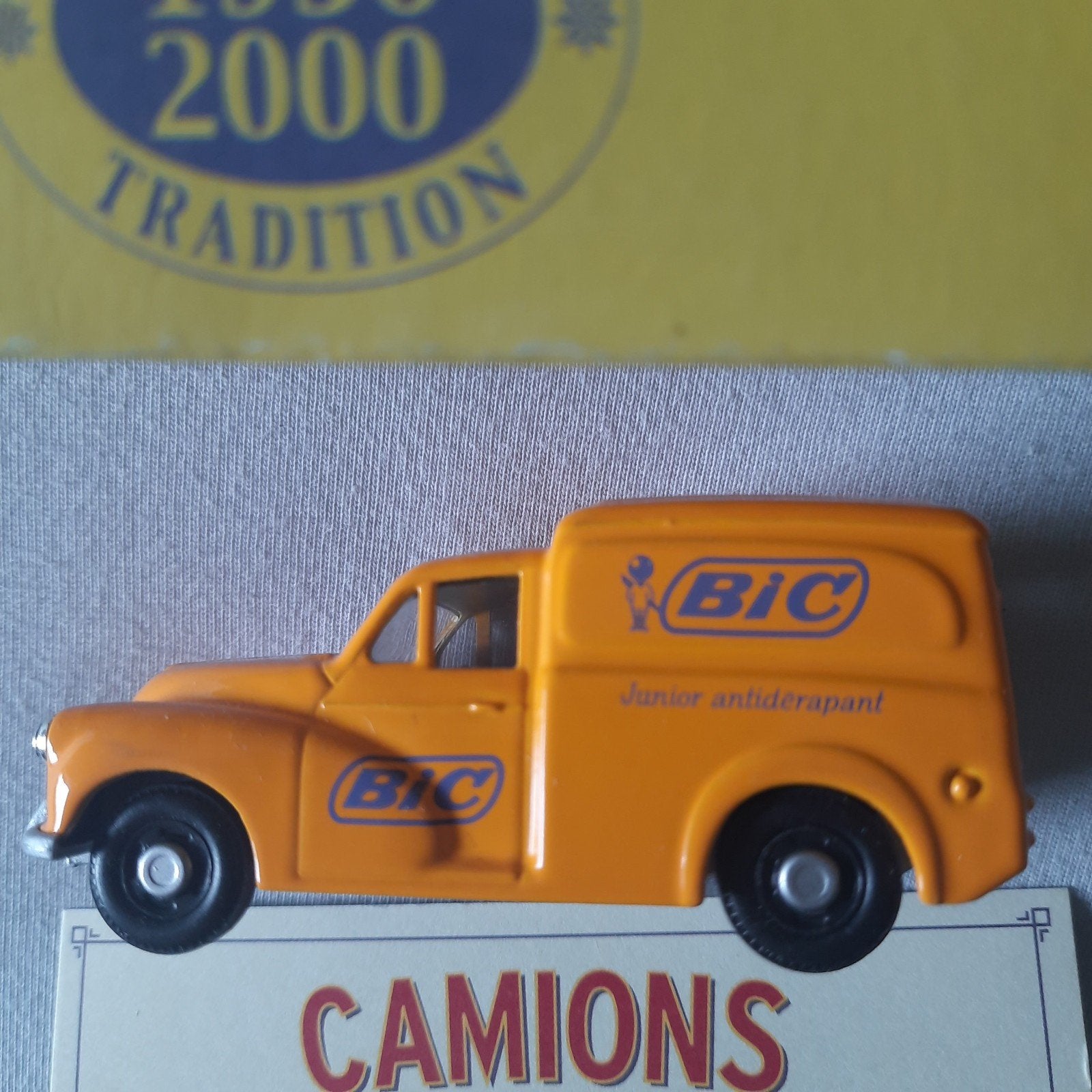 CORGI *vers 1:55 * MORRIS MINOR DE 1961 « BIC"* VINTAGE* NOU, Enlèvement, Neuf, Bus ou Camion, Corgi