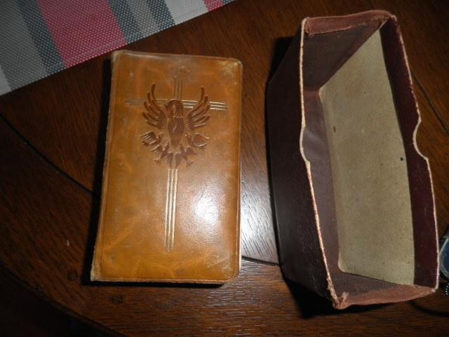 Antieke Misboek en Vesperale, Antiek en Kunst, Antiek | Boeken en Manuscripten, Ophalen, Diverse auteurs