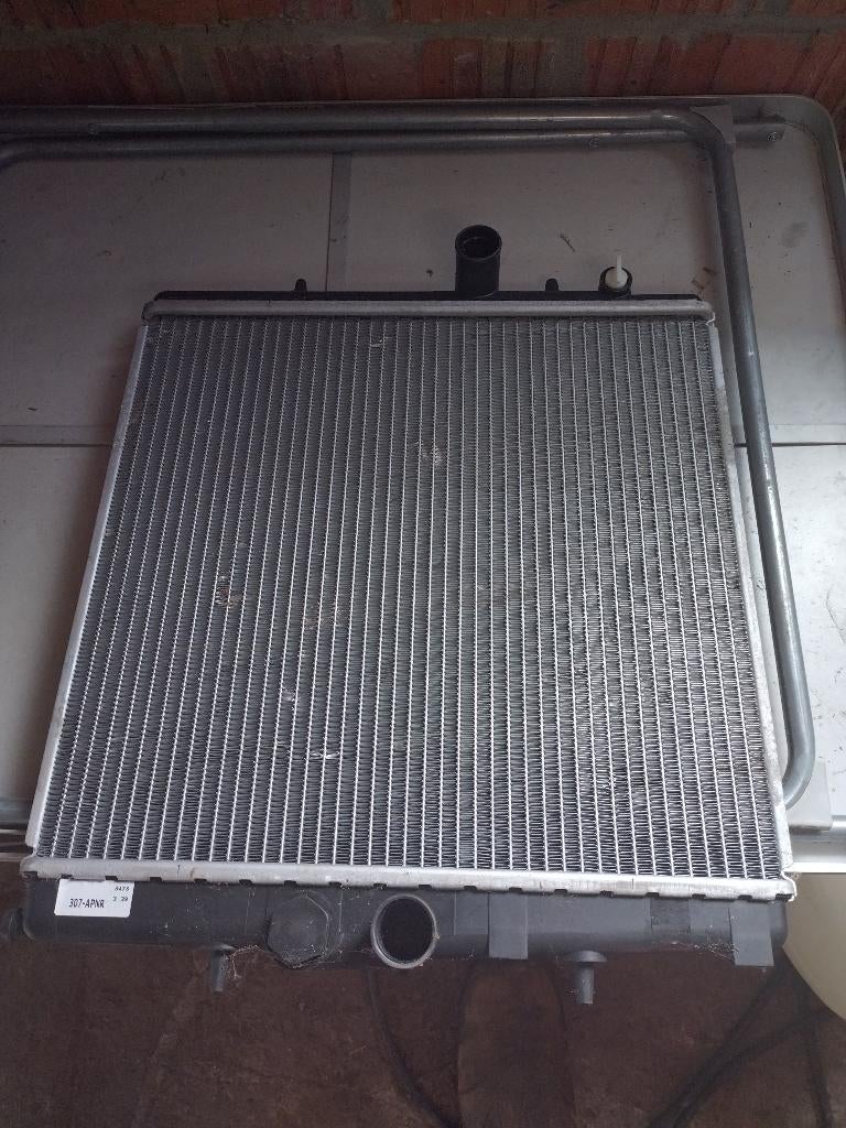 Nouveau radiateur Peugeot 206, Autos : Pièces & Accessoires, Enlèvement, Peugeot