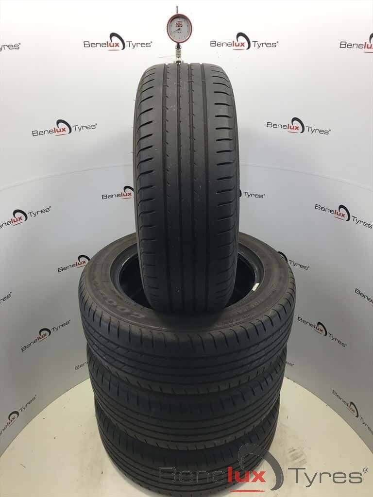 205/60R16 92W RSC Goodyear EficientGrip 205/60 R16 205/60/16, Autos : Pièces & Accessoires, Pneus & Jantes, -, 16 pouces, Véhicule de tourisme