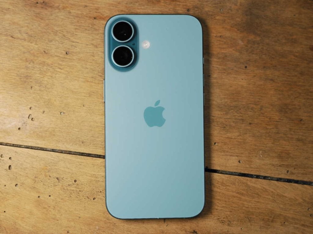 iPhone 16 + Screenprotector en beschermhoes, Telecommunicatie, 128 GB, IPhone 16, Zo goed als nieuw, Zonder simlock