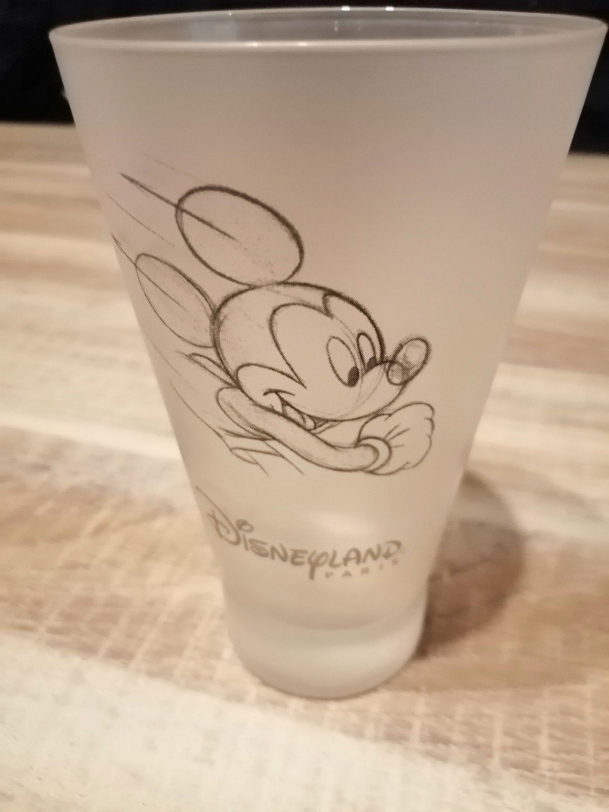 Glas Mickey Mouse Eurodisney, Ophalen of Verzenden, Mickey Mouse, Zo goed als nieuw, Servies