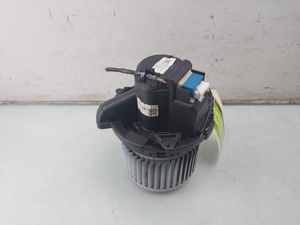 VENTILATEUR RADIATEUR MOTEUR Nissan Micra (K14), Germany@nissan-services.eu, Kronenweg 38
50389  Wesseling, DE, Utilisé, Nissan