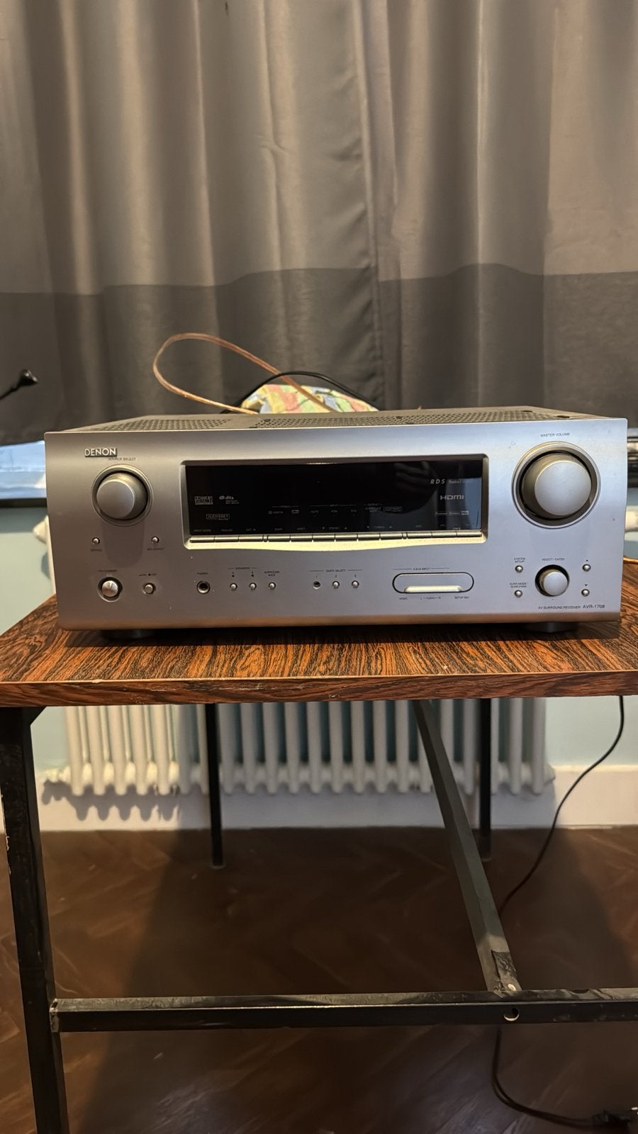 Denon AVR-1708 AV receiver (7.1, silver) – fully working, TV, Hi-fi & Vidéo, Enlèvement, Comme neuf, Denon