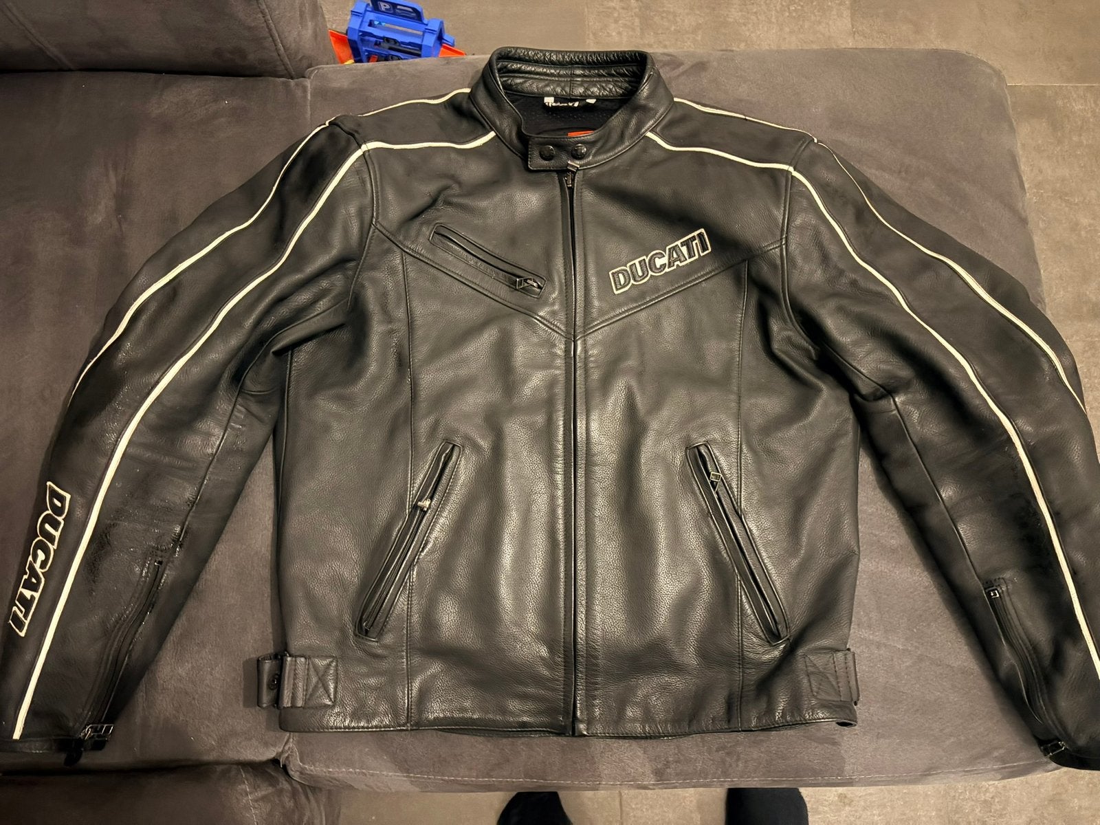 Lederen Ducati By Dainese jack M54, Motoren, Ophalen of Verzenden, Tweedehands, Dames, Jas | leer
