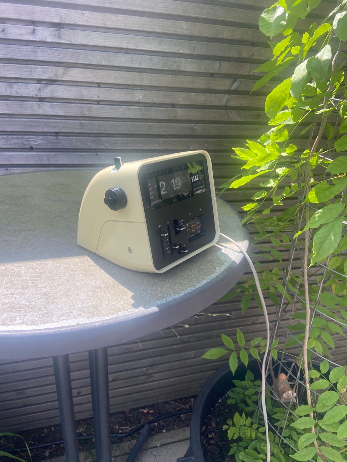 Vintage ELAC RD100 Flip Clock Radiowekker Jaren '70, Audio, Tv en Foto, Radio's, Radio, Ophalen of Verzenden