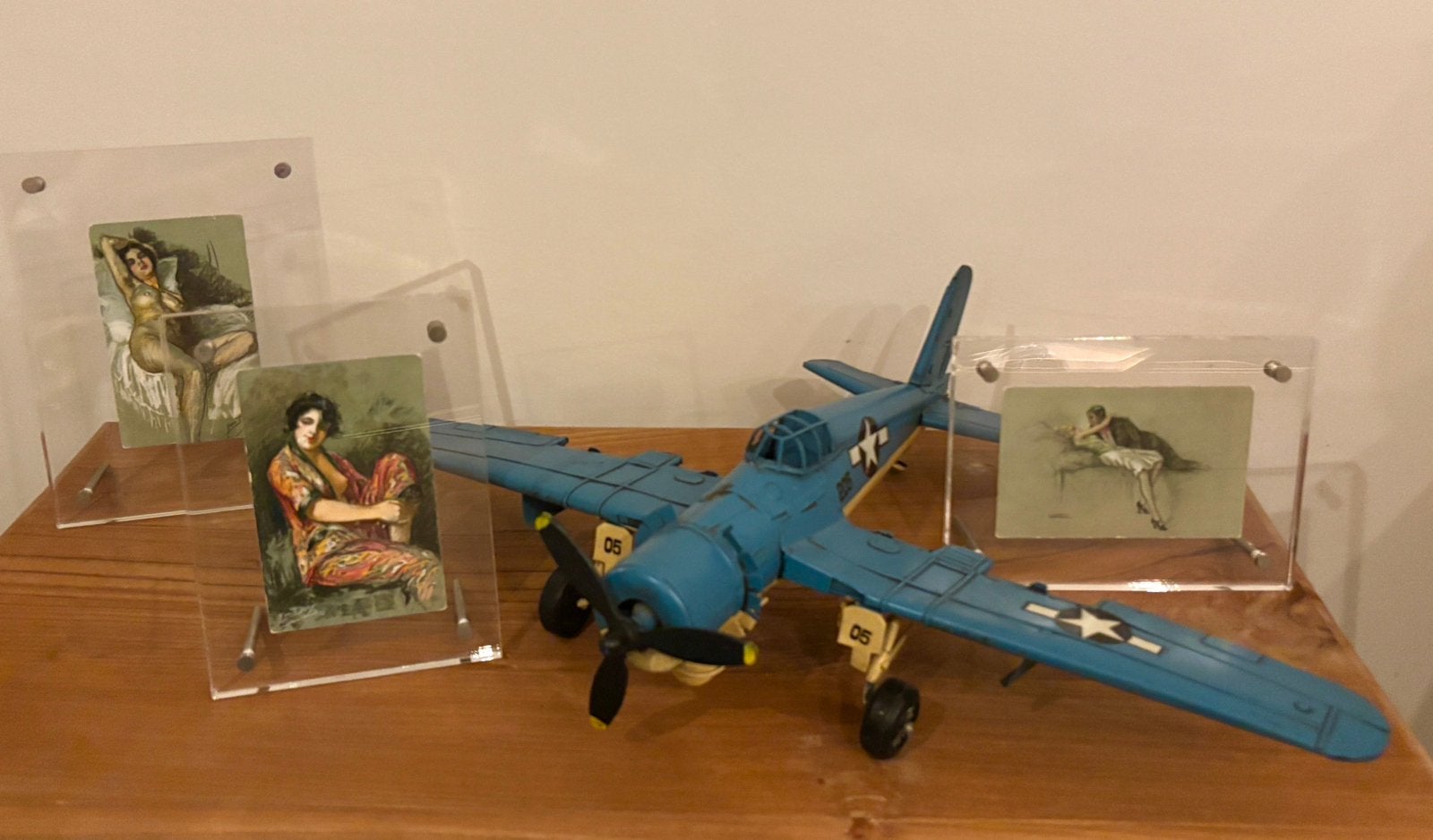 3 stijlvol ingekaderde prenten, Hobby & Loisirs créatifs, Enlèvement ou Envoi, Comme neuf, Avion