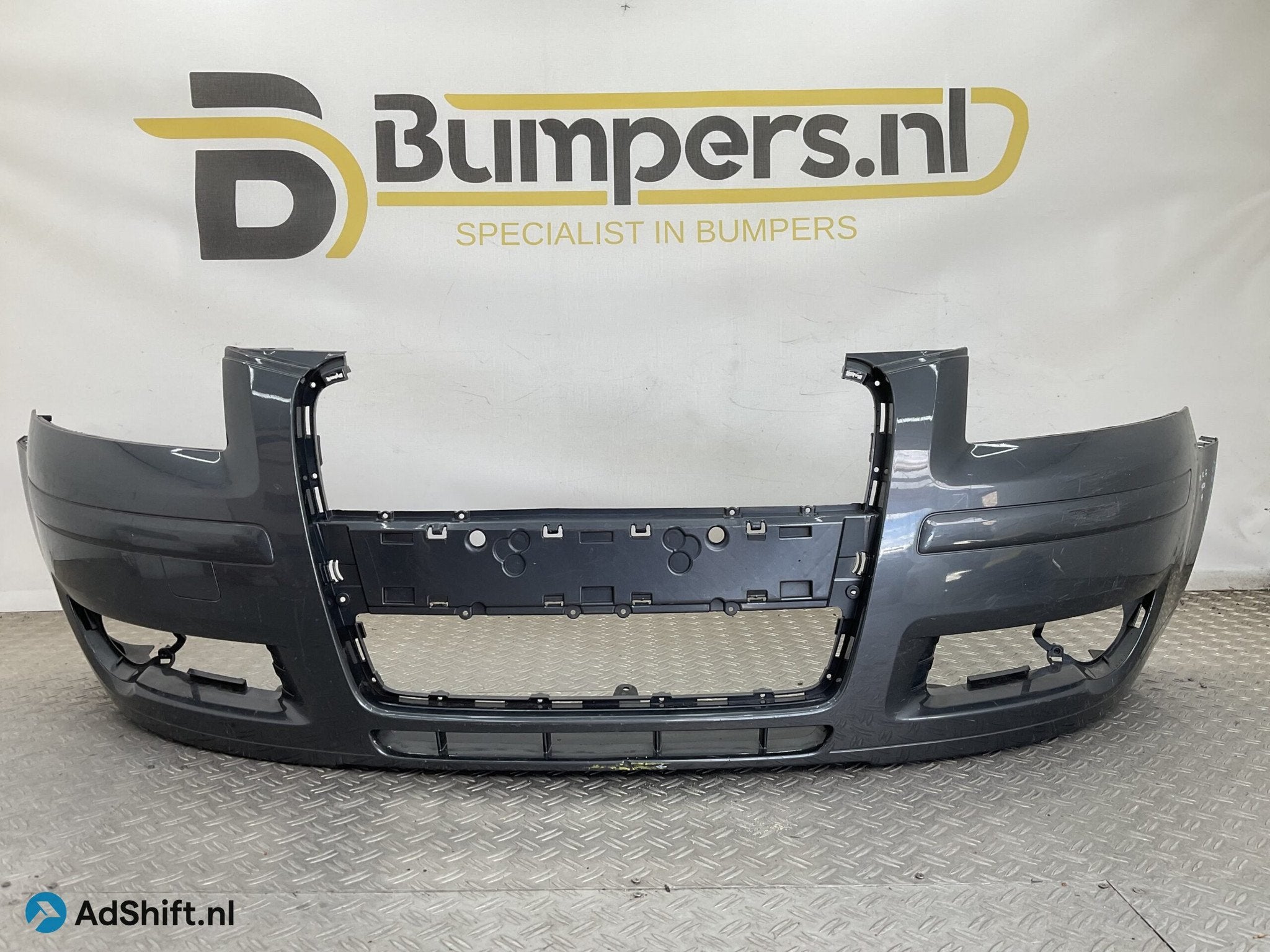 Bumper Audi A3 8P 2011 8P4807437 Voorbumper H10-20851, Bumper