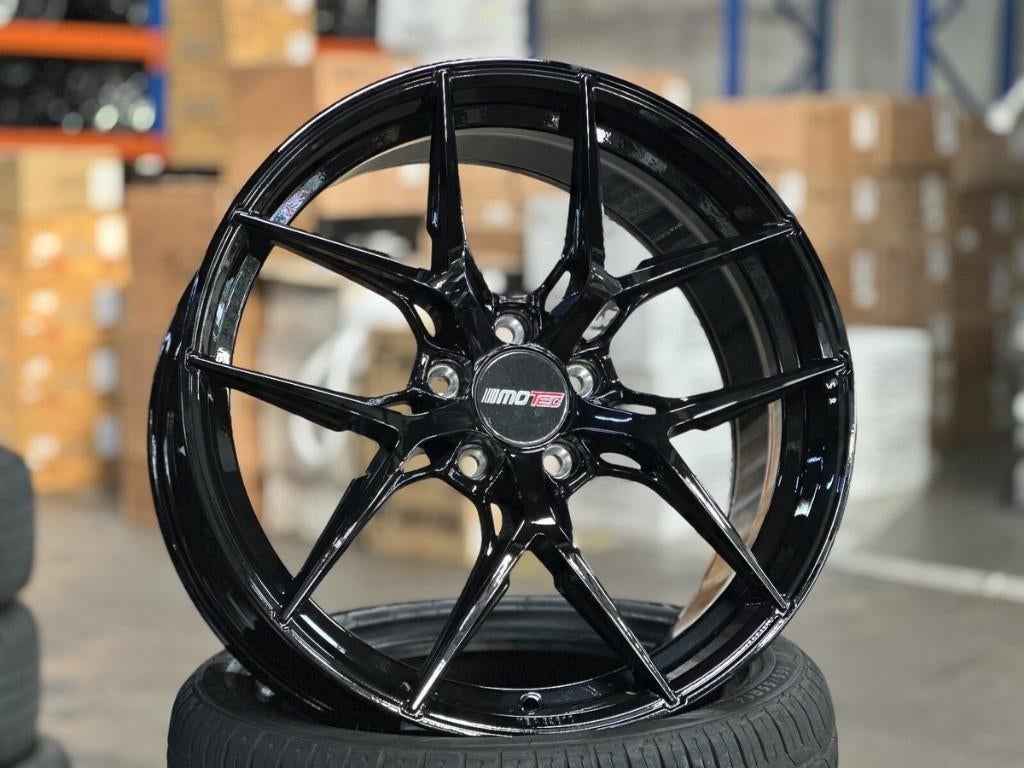 MOTEC MCR4 – 19 INCH – 5x114.3 – NIEUWE SET, Ophalen, Nieuw, Peugeot