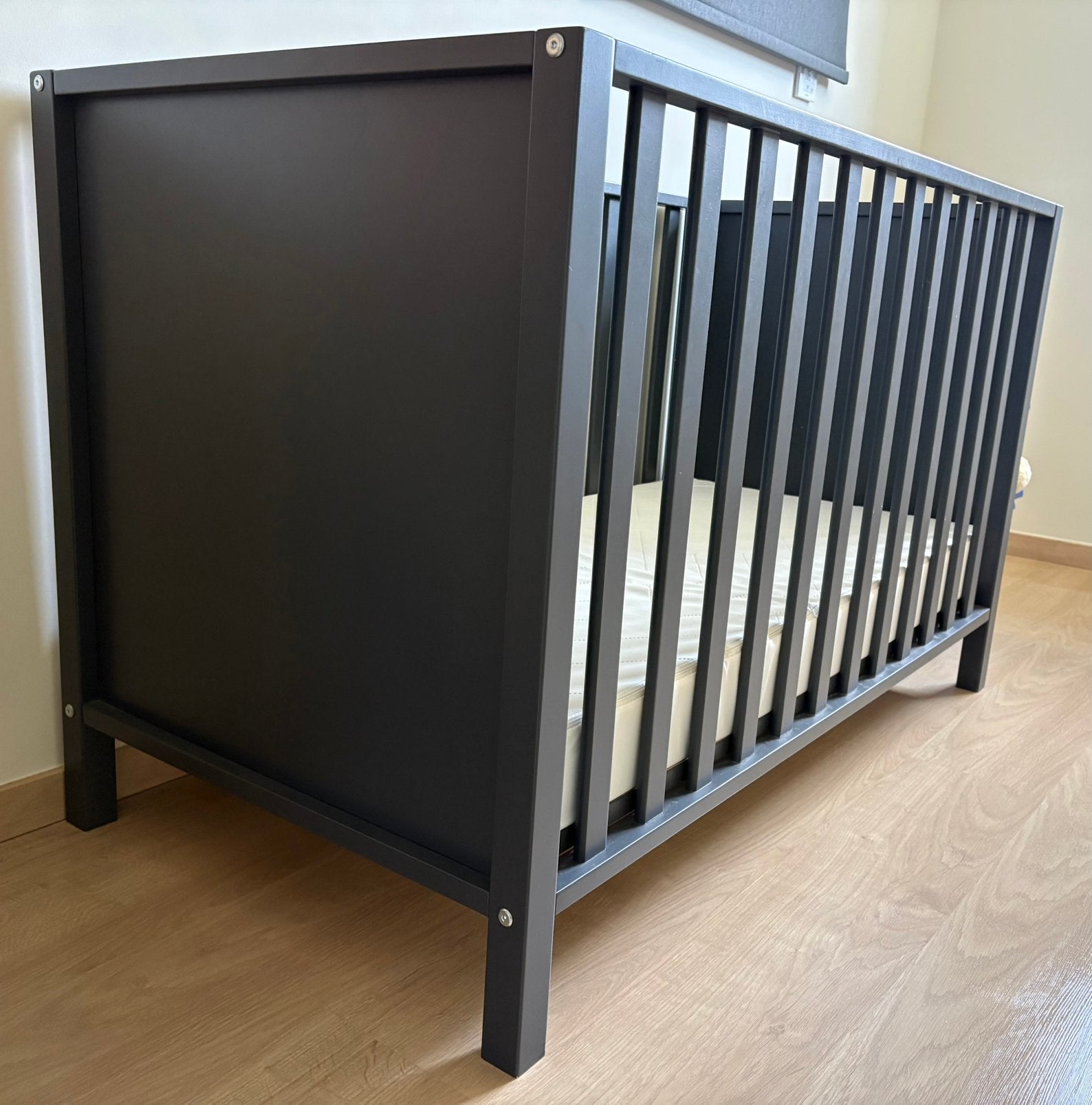 Babybed + matras, Kinderen en Baby's, Ophalen, Zo goed als nieuw