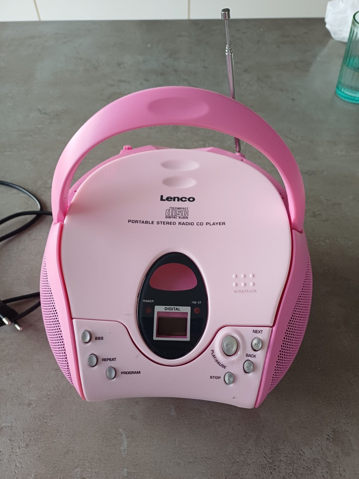 Lecteur CD portable Lenco, non utilisé, Enlèvement