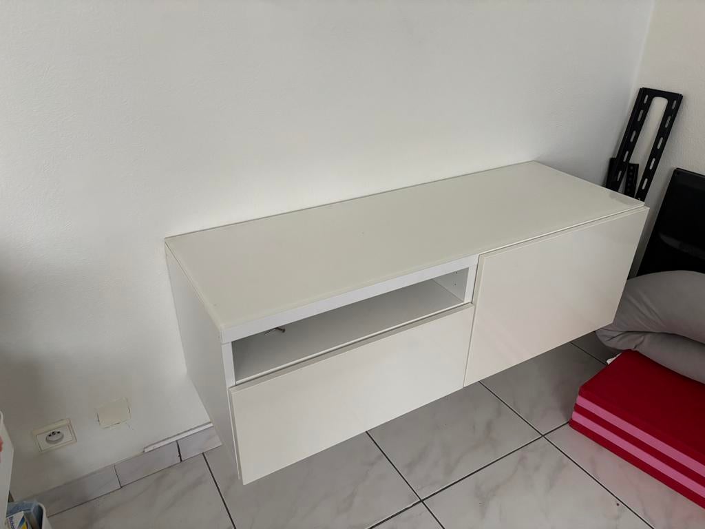 Meuble ikea, Enlèvement, Comme neuf