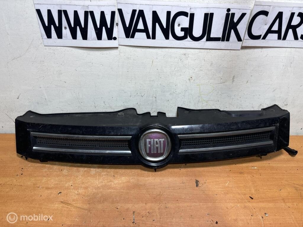 Grill Fiat Panda II ('03-'11), Auto-onderdelen, Carrosserie, Fiat, Gebruikt, Ophalen of Verzenden