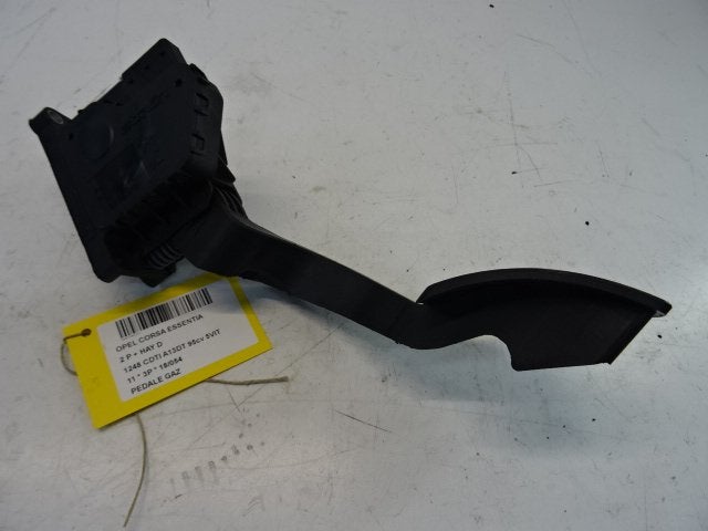 PEDALE D'ACCELERATEUR Opel Corsa D (13305804), Utilisé, Opel