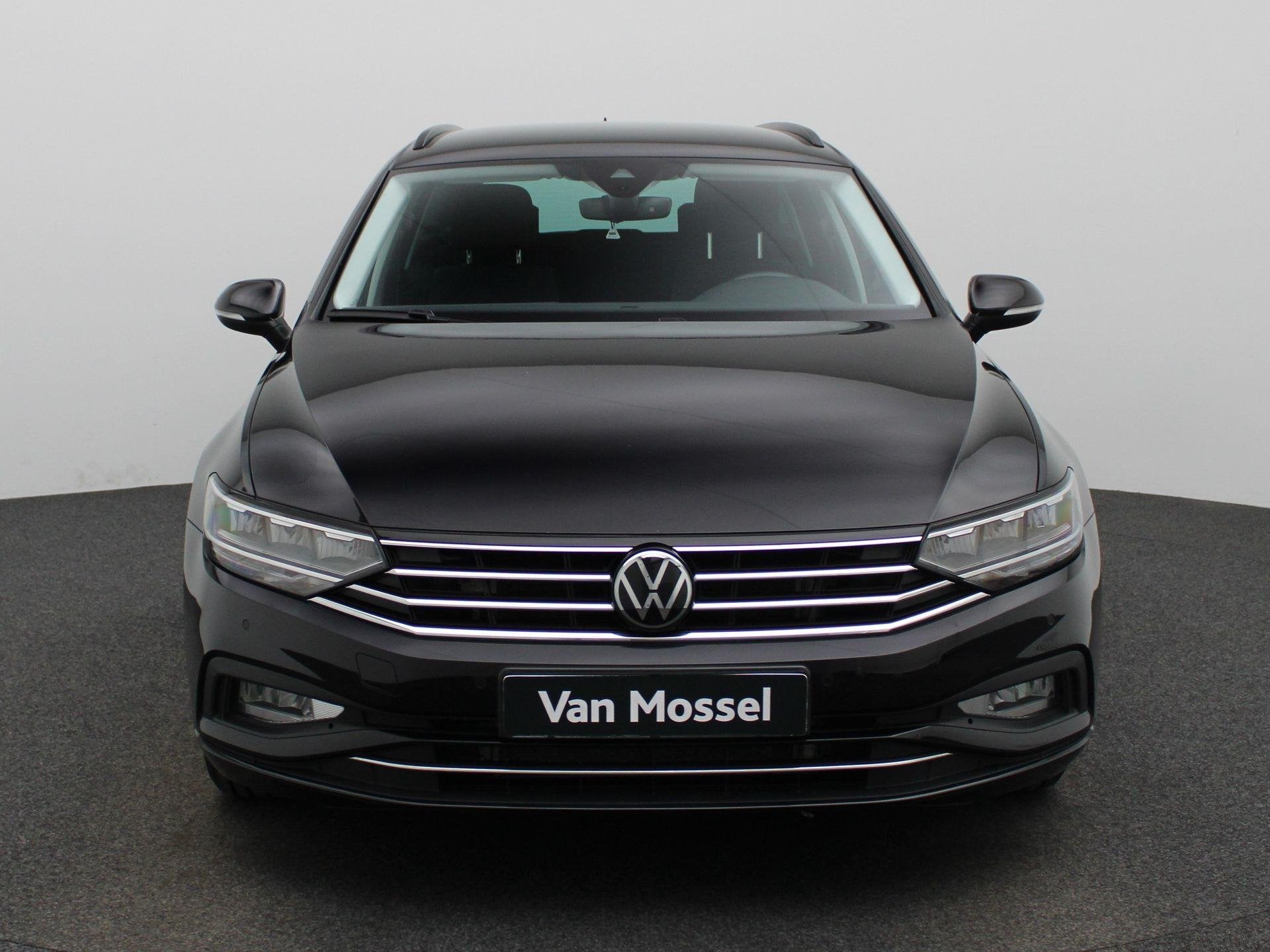 Volkswagen Passat 1.5 eTSI OPF DSG (automatique), Autos, Achat, 110 kW, Entreprise, Noir