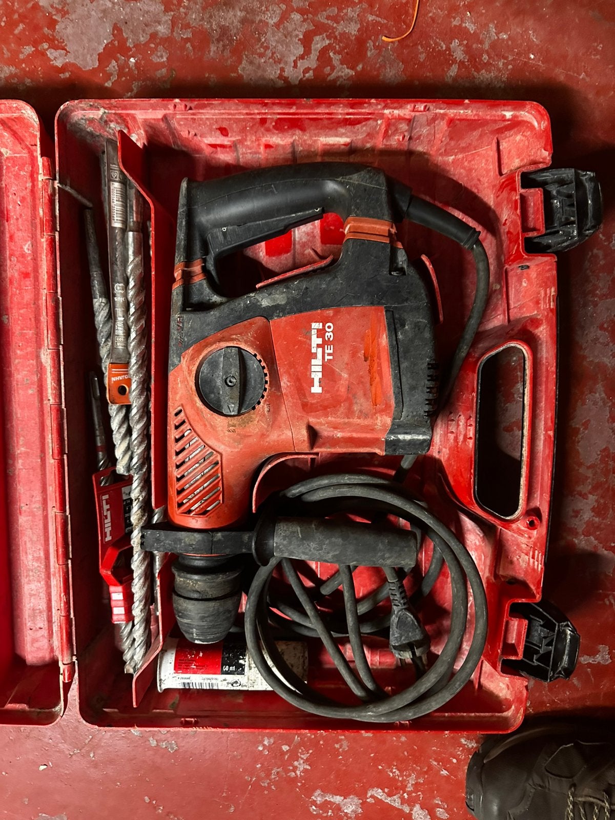 Hilti Boorhamer, Bricolage & Construction, 400 à 600 watts, Marteau perforateur et/ou Marteau piqueur, Enlèvement, Utilisé