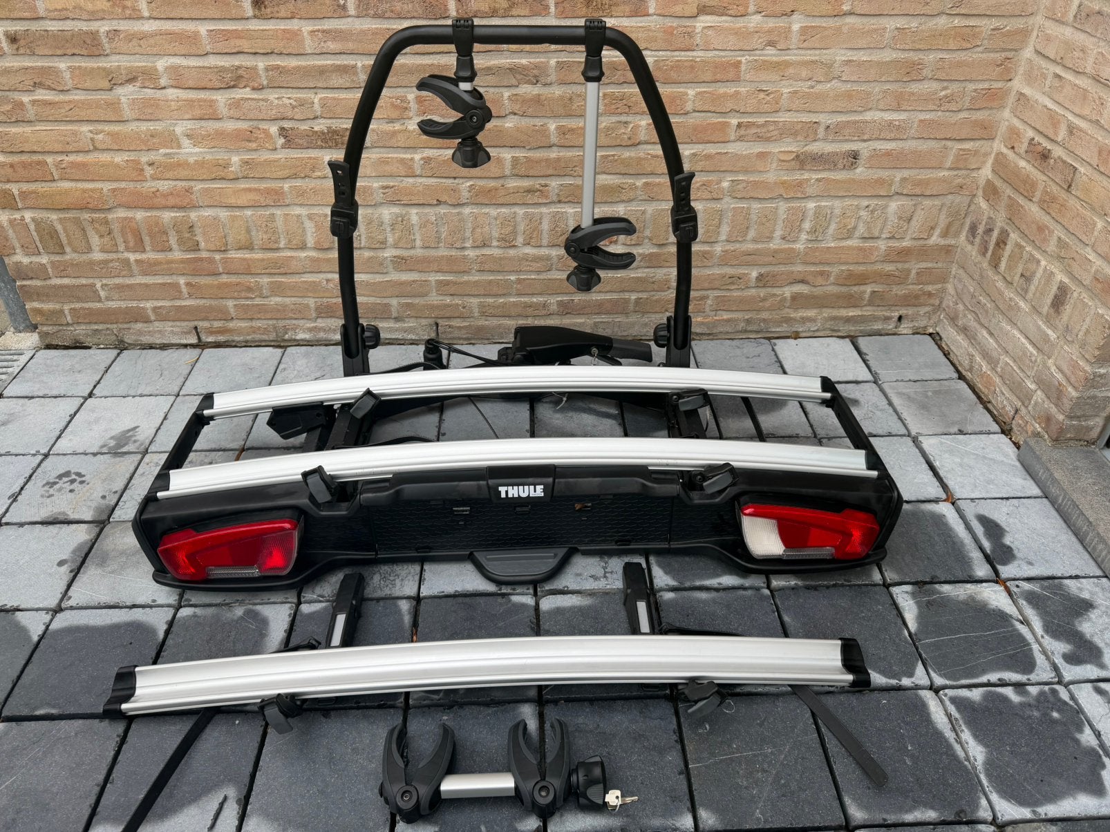 Thule fietsendrager velospace XT2 838 2 electrische fietsen!, Auto diversen, Fietsendragers, Ophalen, 3 fietsen of meer, Nieuw