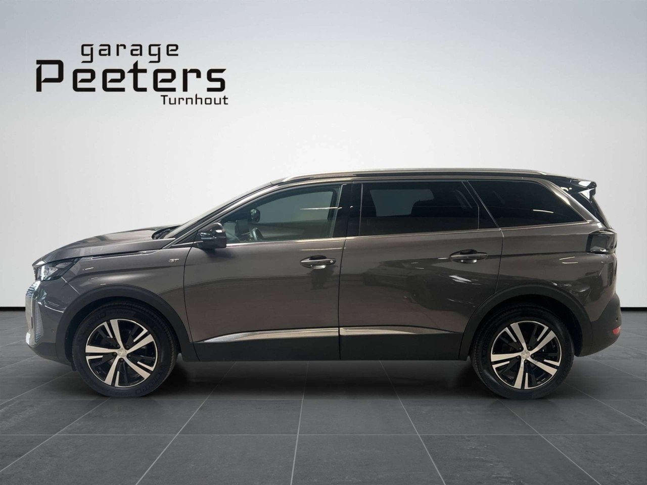 Peugeot 5008 GT (bj 2024, automaat), Auto's, Stof, Gebruikt, 1199 cc, 149 g/km