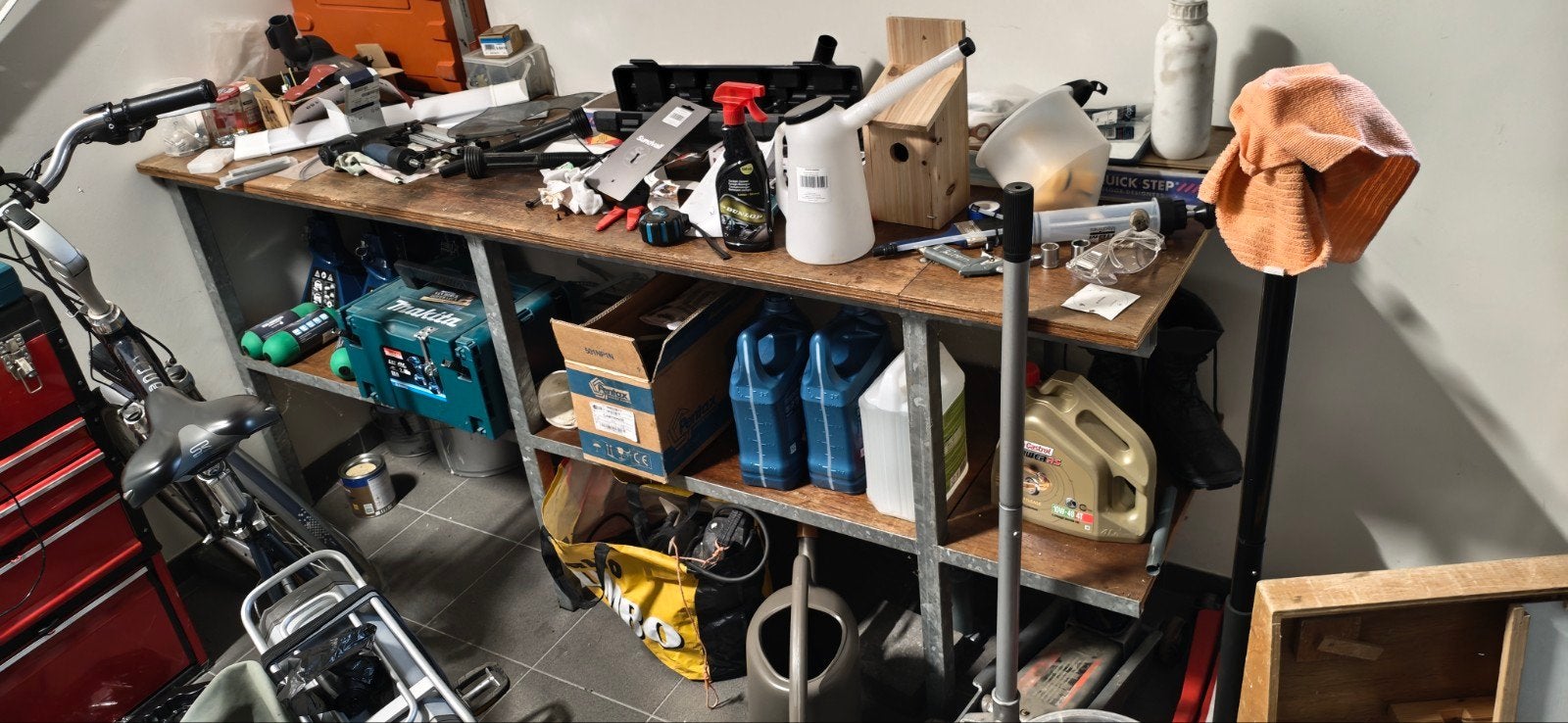 Zware metalen werkbank / werktafel 210 cm, Doe-het-zelf en Bouw, Ophalen, Zo goed als nieuw, Dmj thermo bv, Industrieweg 1A , 3950 kaulille