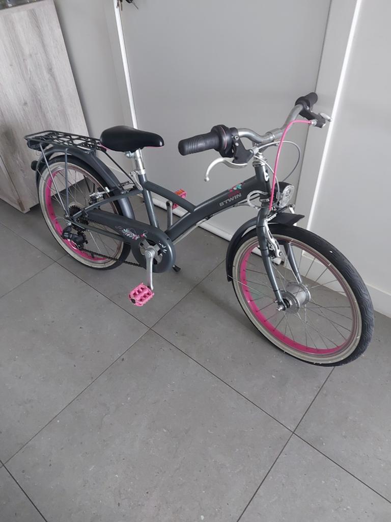 Fiets 20 inch, Fietsen en Brommers, Fietsen | Meisjes, 20 inch, Ophalen of Verzenden