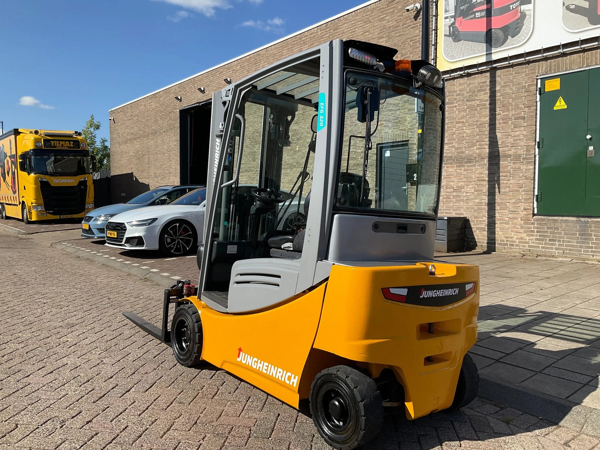 Jungheinrich EFG320 2000KG 4.40METER WEEGSYSTEEM HEFTRUCK, Jungheinrich, Heftruck, Marconistraat 2
3133KL  Vlaardingen, NL, Yilmaz Heftrucks