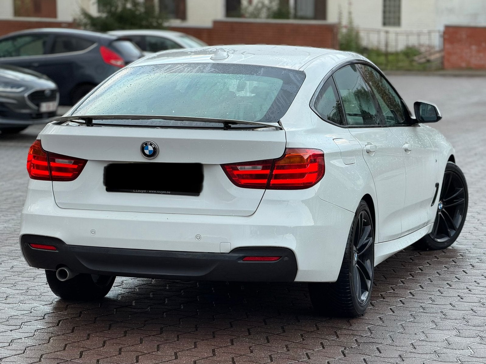 BMW SÉRIE 318d Pck M GT 2016 euro6B, Autos, Achat, Alcantara, Diesel, Particulier