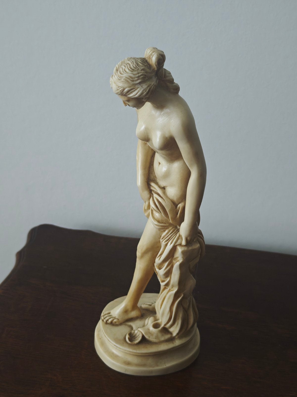 Statue Vintage Vénus au Bain - A. Santini Italie - 30 cm, Enlèvement, Statue
