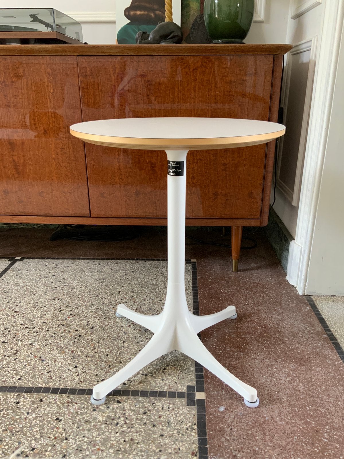 Vitra George Nelson pedestal bijzettafel, Ophalen, Zo goed als nieuw