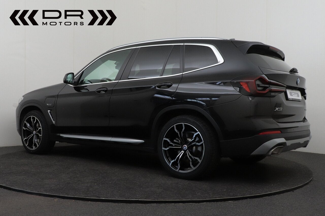 BMW X3 30e HYBRID-  TREKHAAK - PARK ASSIST - SPORTZETELS IN, 1998 cc, 0 min, 292 pk, USB