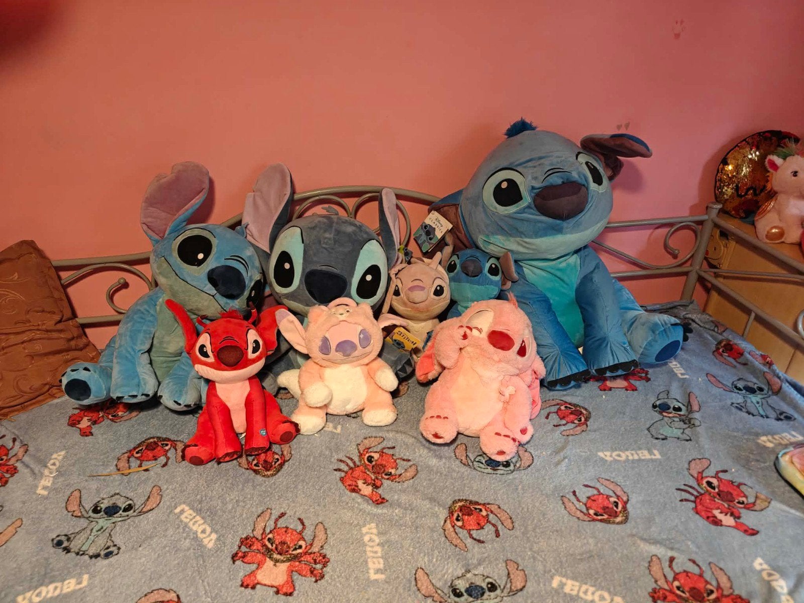 beren Stitch, Ophalen